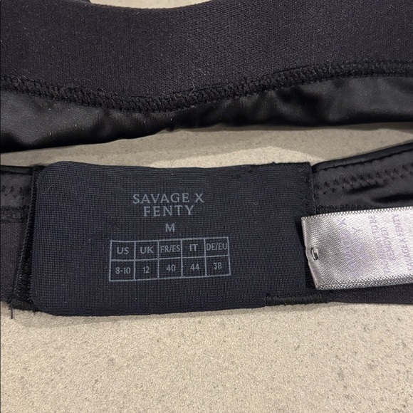 Savage X Fenty Bralett & Thong Set - Picture 7 of 11